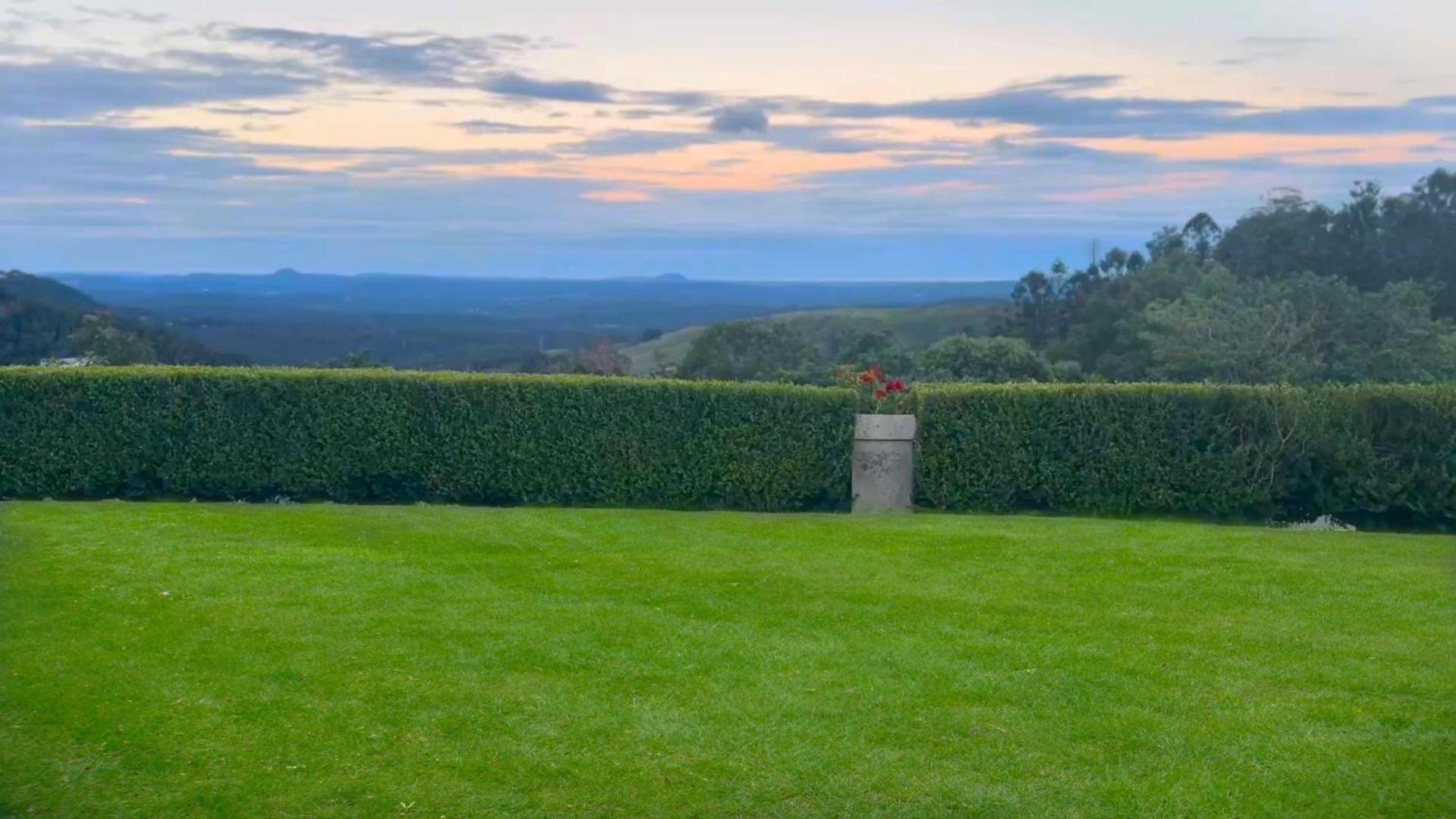 Maleny Views Motel Exteriör bild